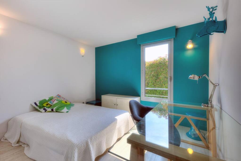 Villa Contemporaine A Carros Les Plans Exterior foto